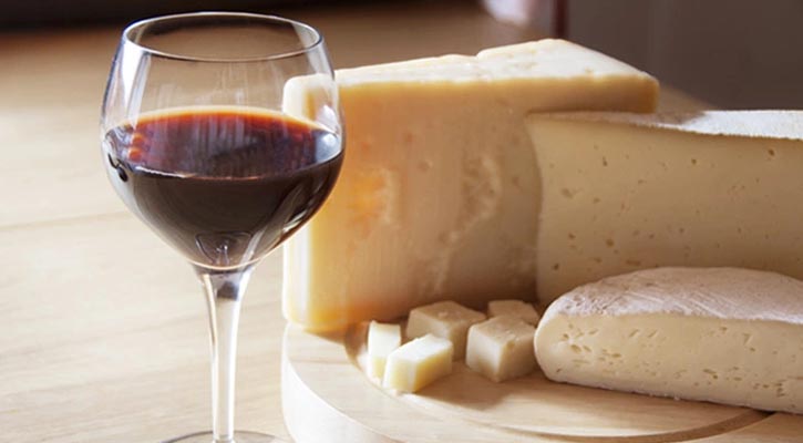 cheese with red wine